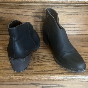 Pierre Dumas Ankle Boots